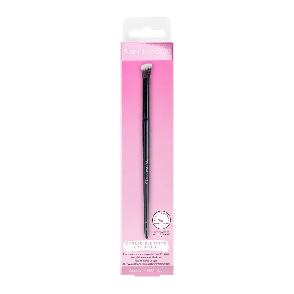 No. 15 Angled Blending Eye Brush - Image 6