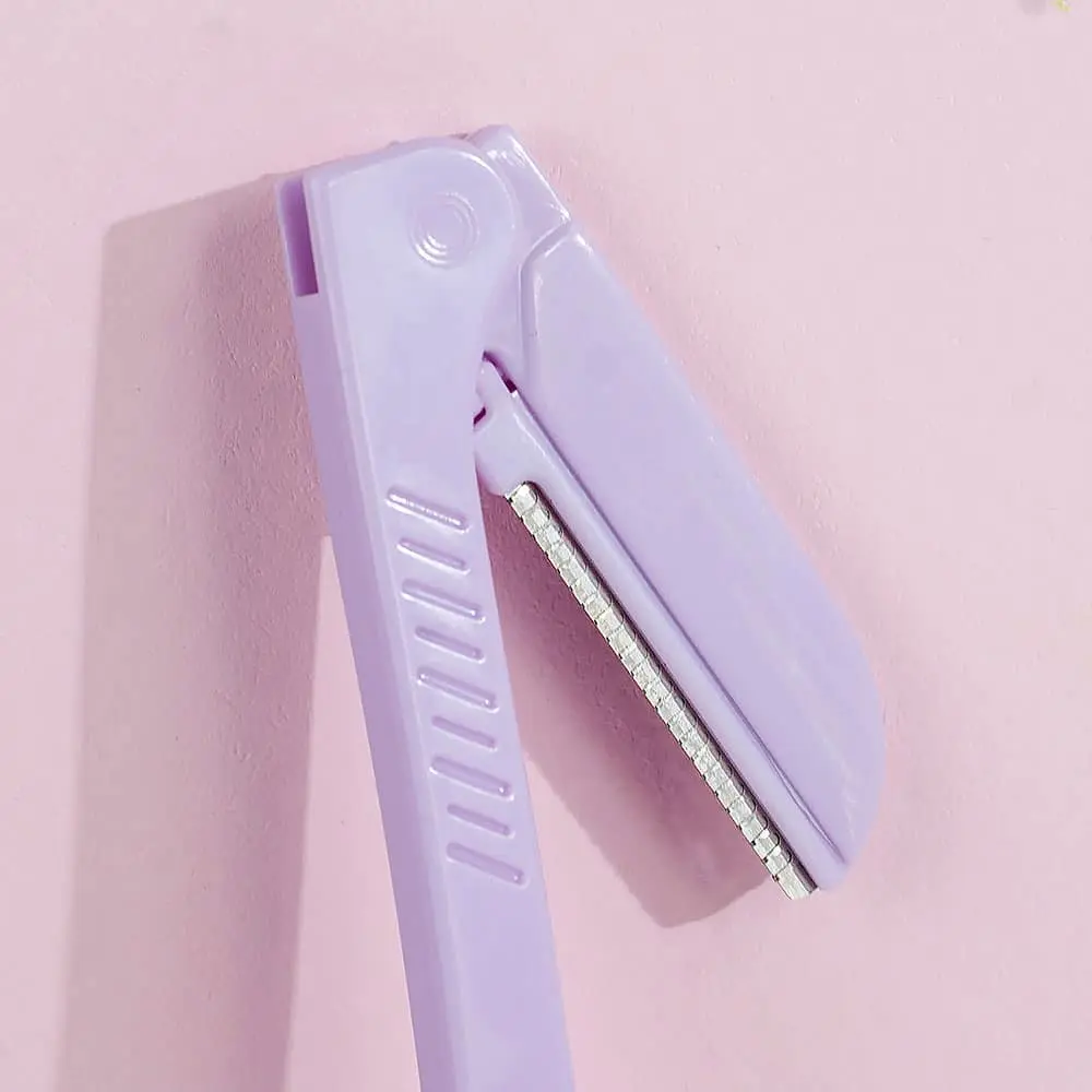 Precision Eyebrow Razor Pastel - Image 4