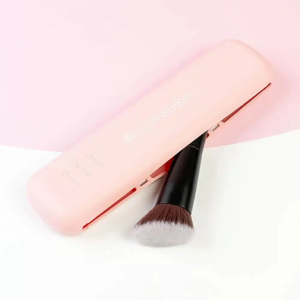 Silicone Makeup Brush Shield - Image 4