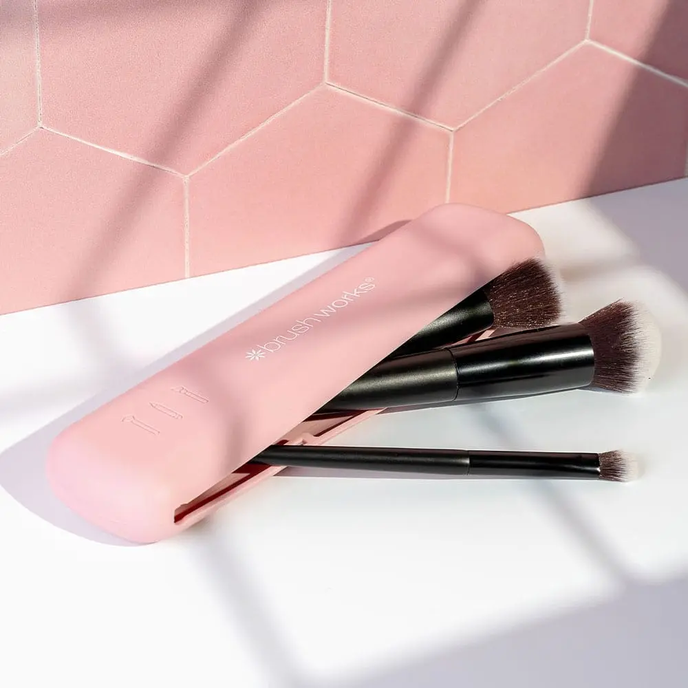 Silicone Makeup Brush Shield - Image 5