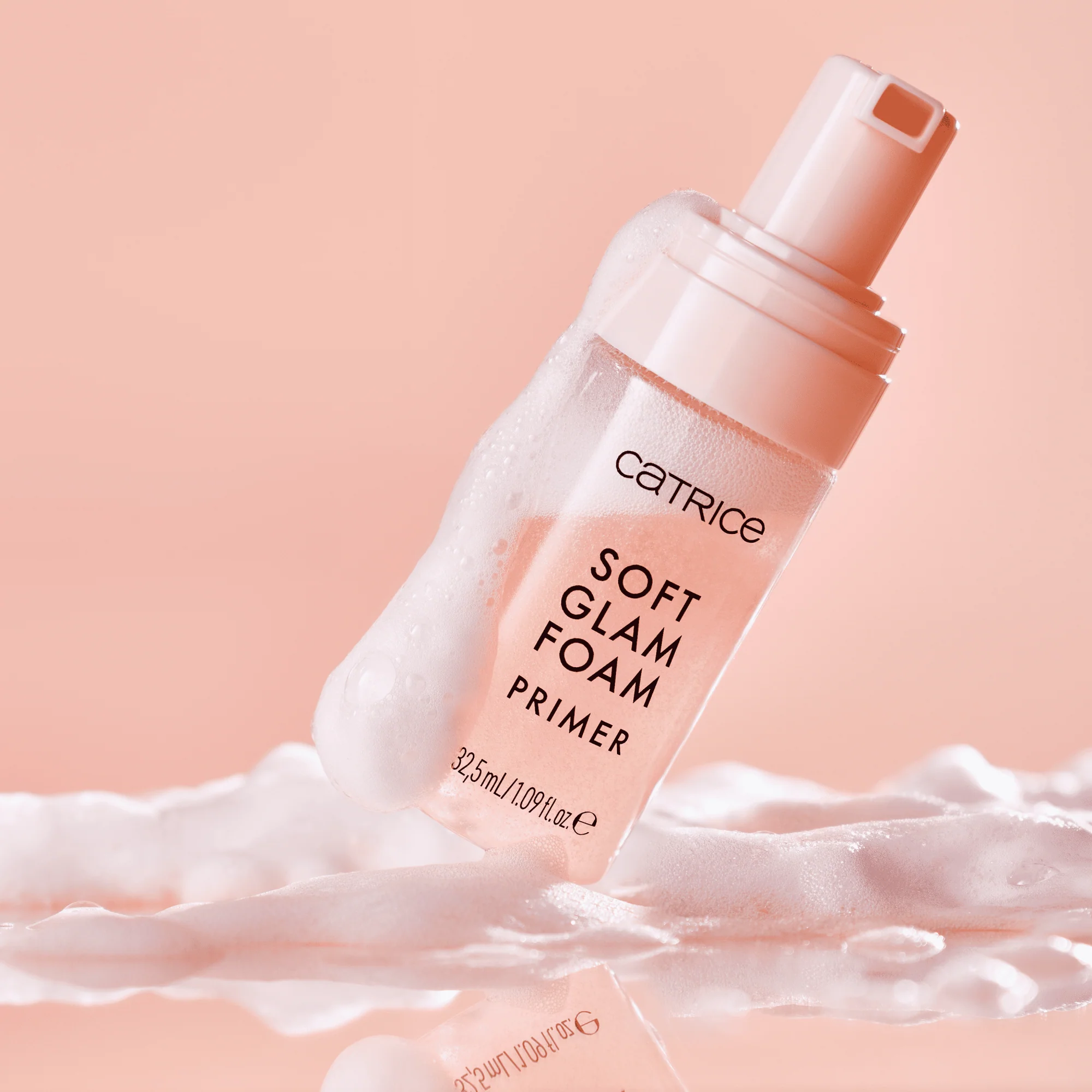 Soft Glam Foam Primer 010 Beyond The Cloud - Image 6