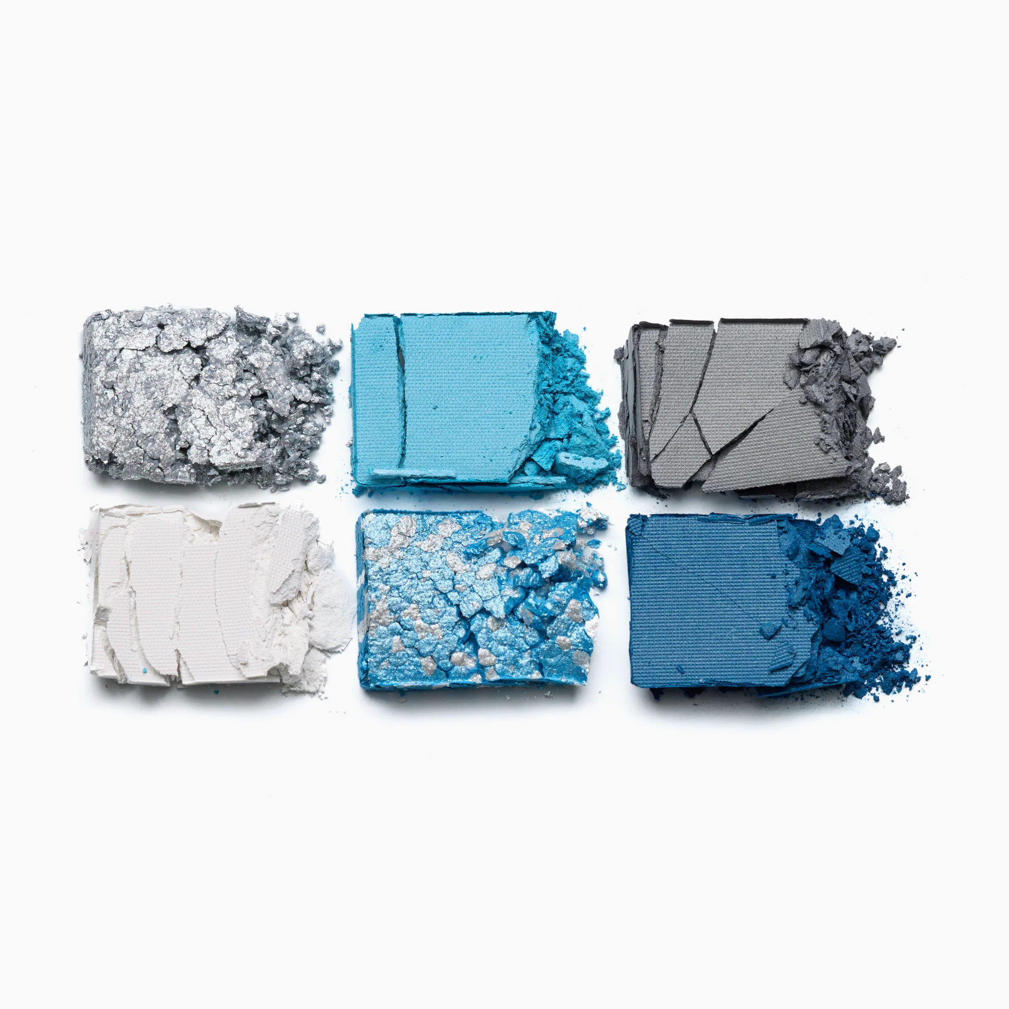 Tiny Treasures Eyeshadow Palette 040 Icy Whisper - Image 7