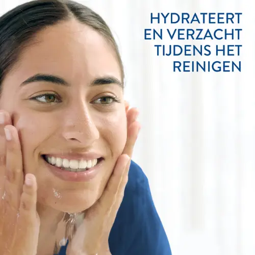 Mild Skin Cleanser - Image 3