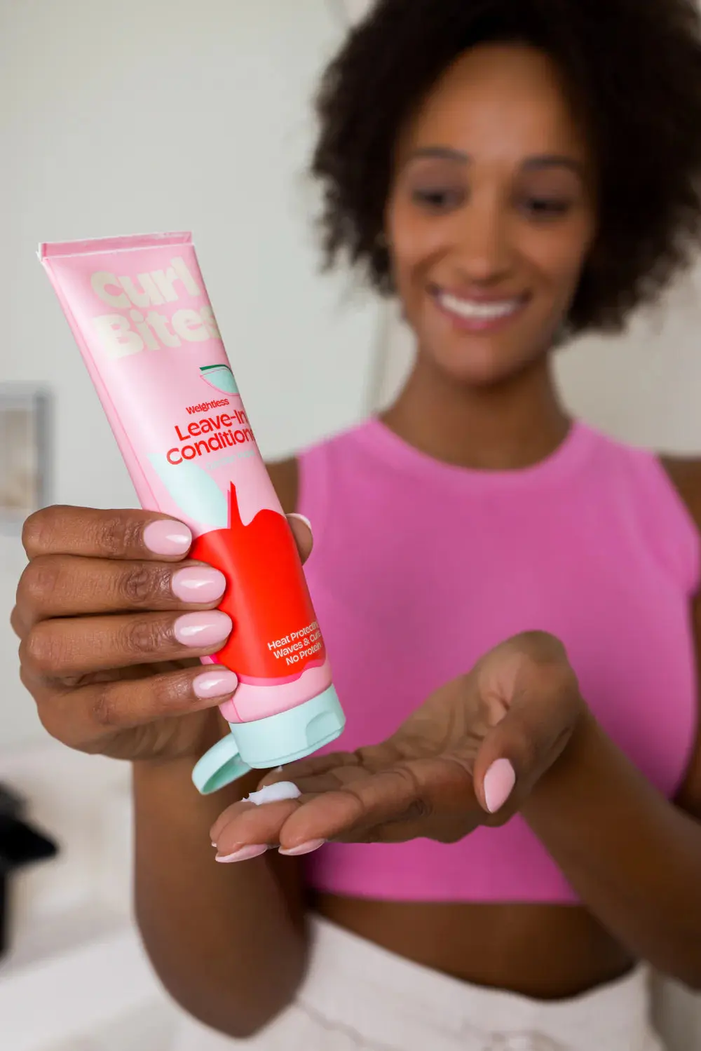 Weightless Leave-In Conditioner - Image 4