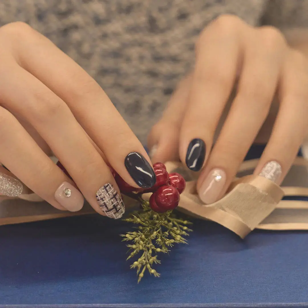 Nail Strips Formal Tweed - Image 3