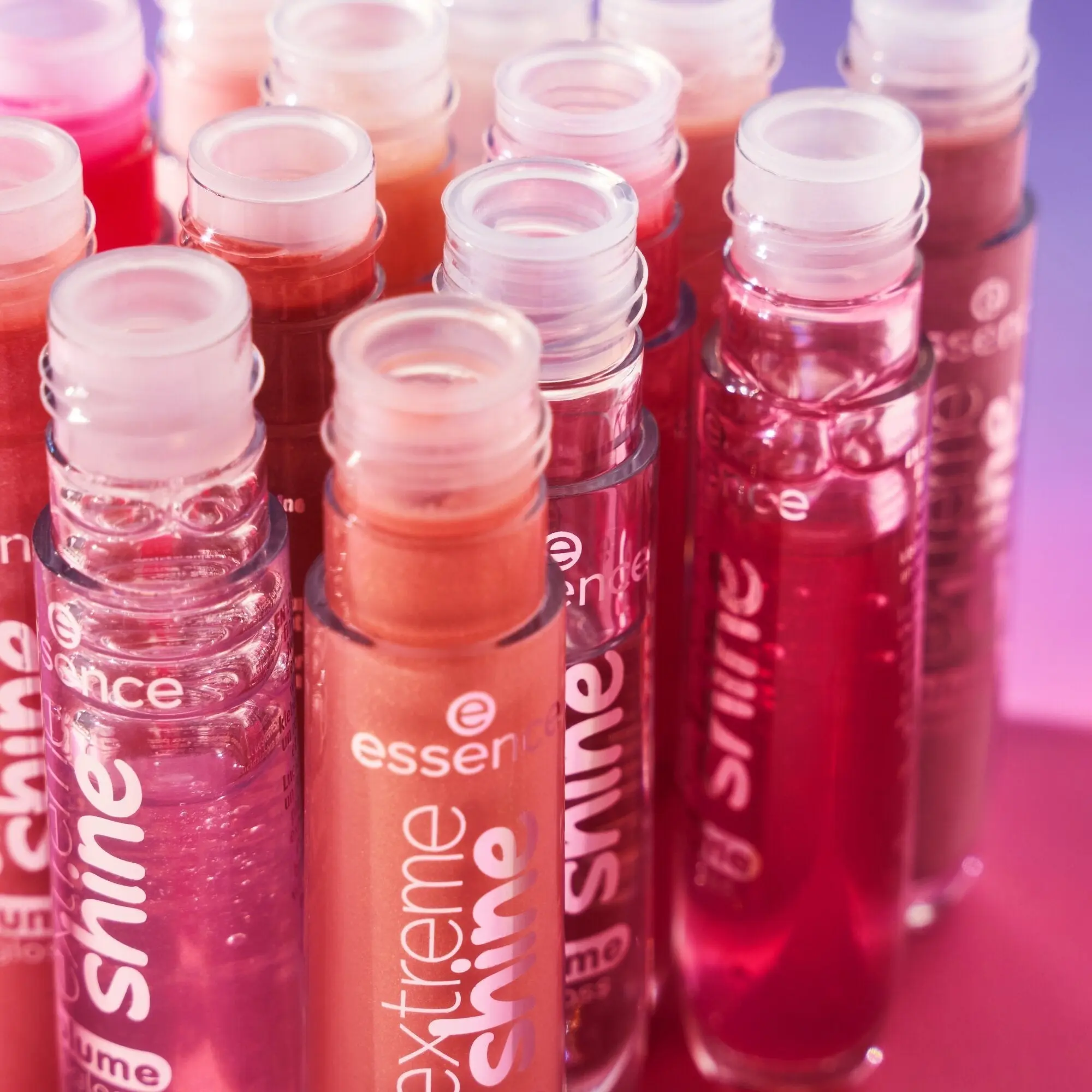 Extreme Shine Volume Lipgloss 13 Glazed Berry - Image 5