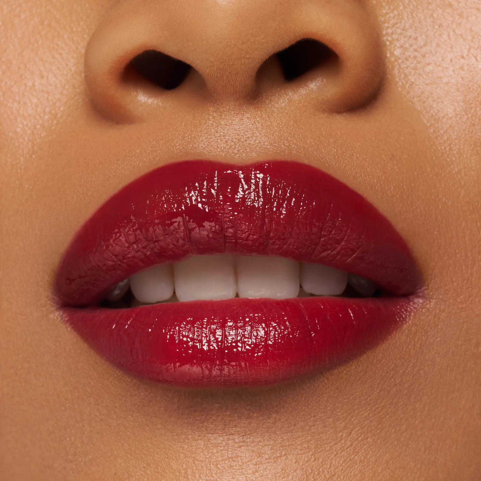 Hydra Kiss Lip Tint 04 Classy Red - Image 3