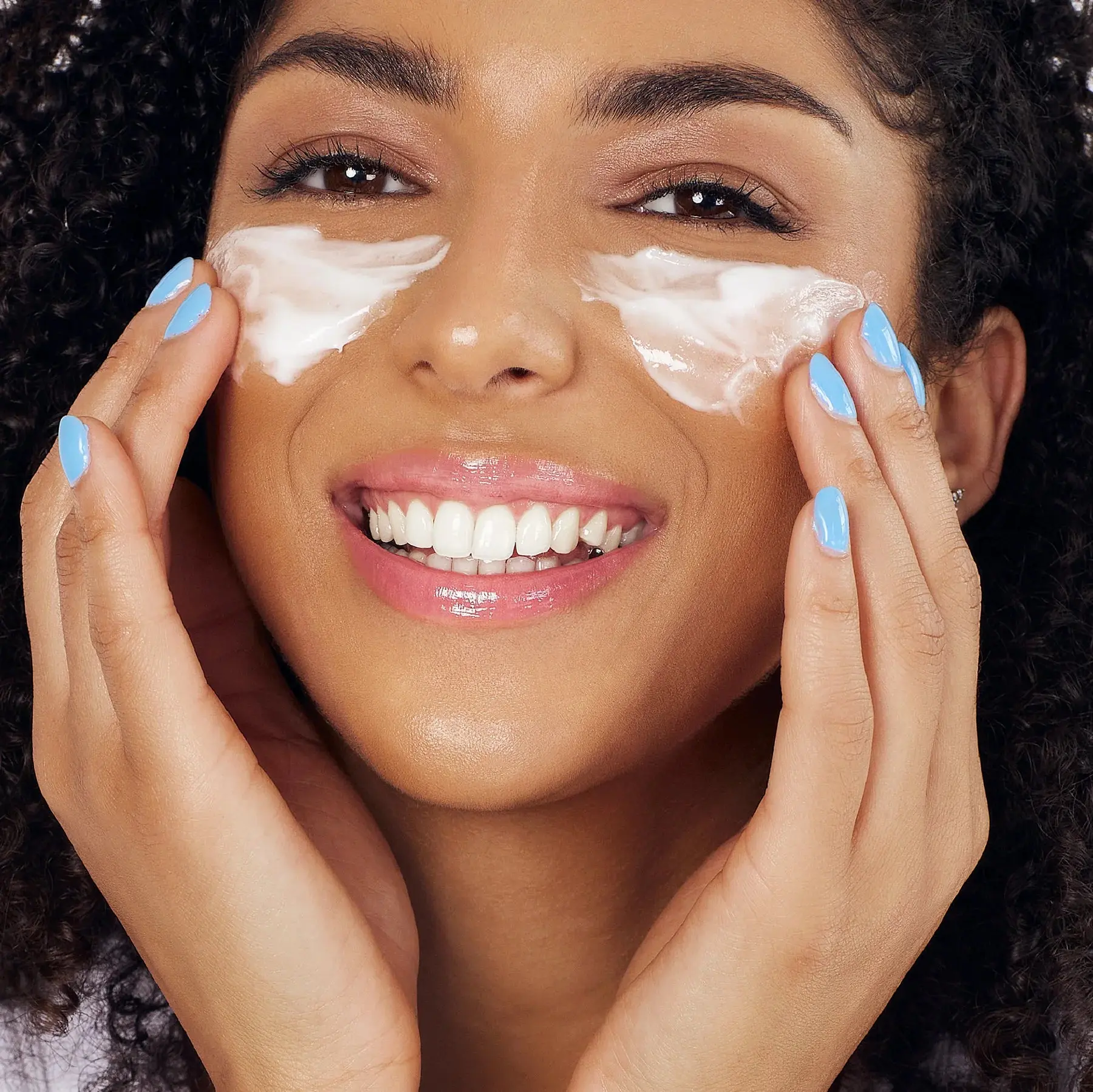 Ceramide Hydrating Gentle Cleanser - Image 3