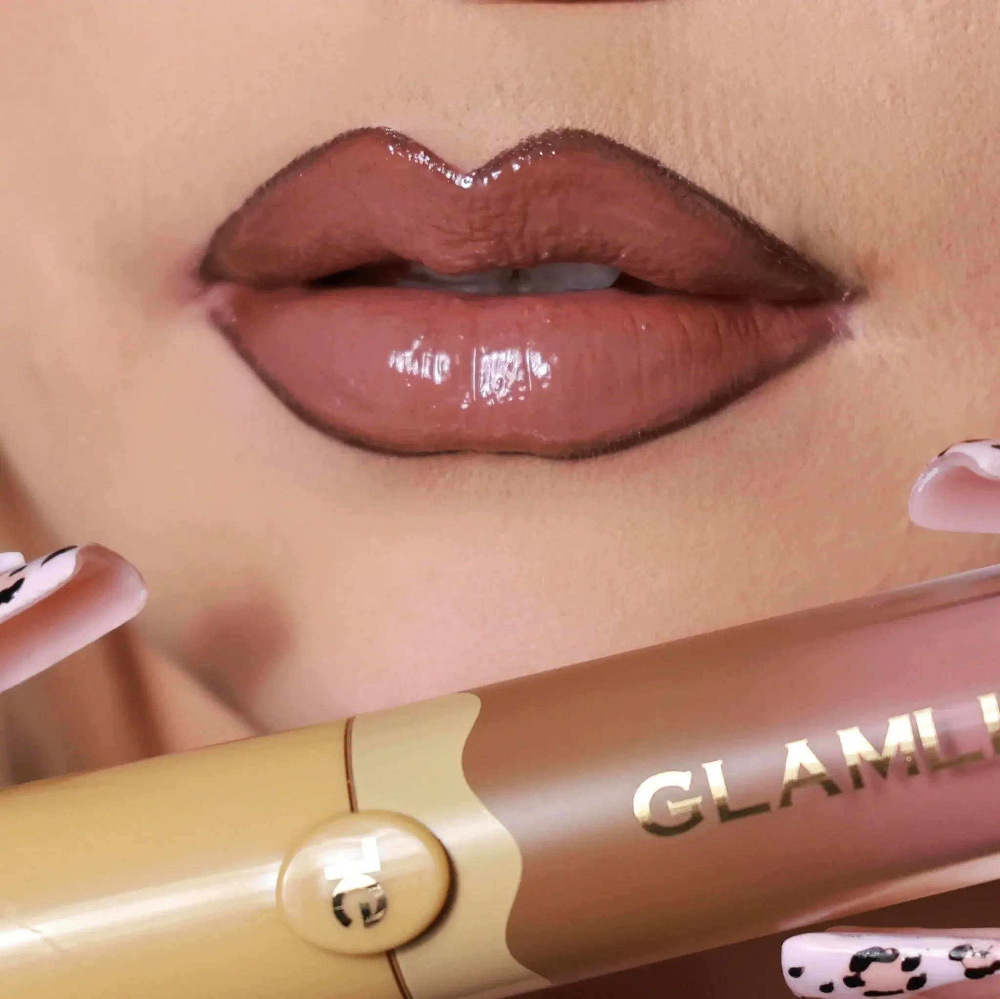 Kit pour les lèvres Glamlite Cinnamon Roll - Image 2