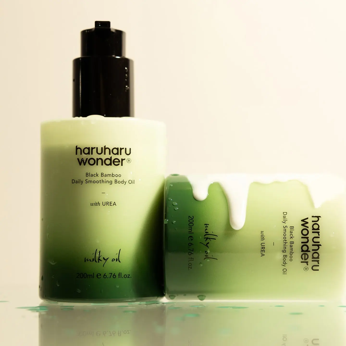 Black Bamboo Daily Soothing Body Oil - Image 3