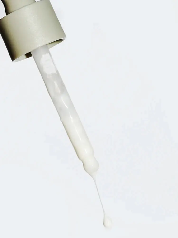 Hyperpigmentation Serum - 2% Alpha Arbutin + 1% Kojic Acid - Image 4