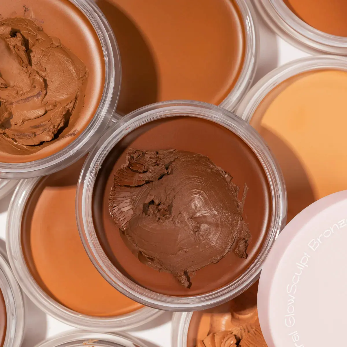 Natural Glow Sculpt Bronzer Balm Latte - Image 3