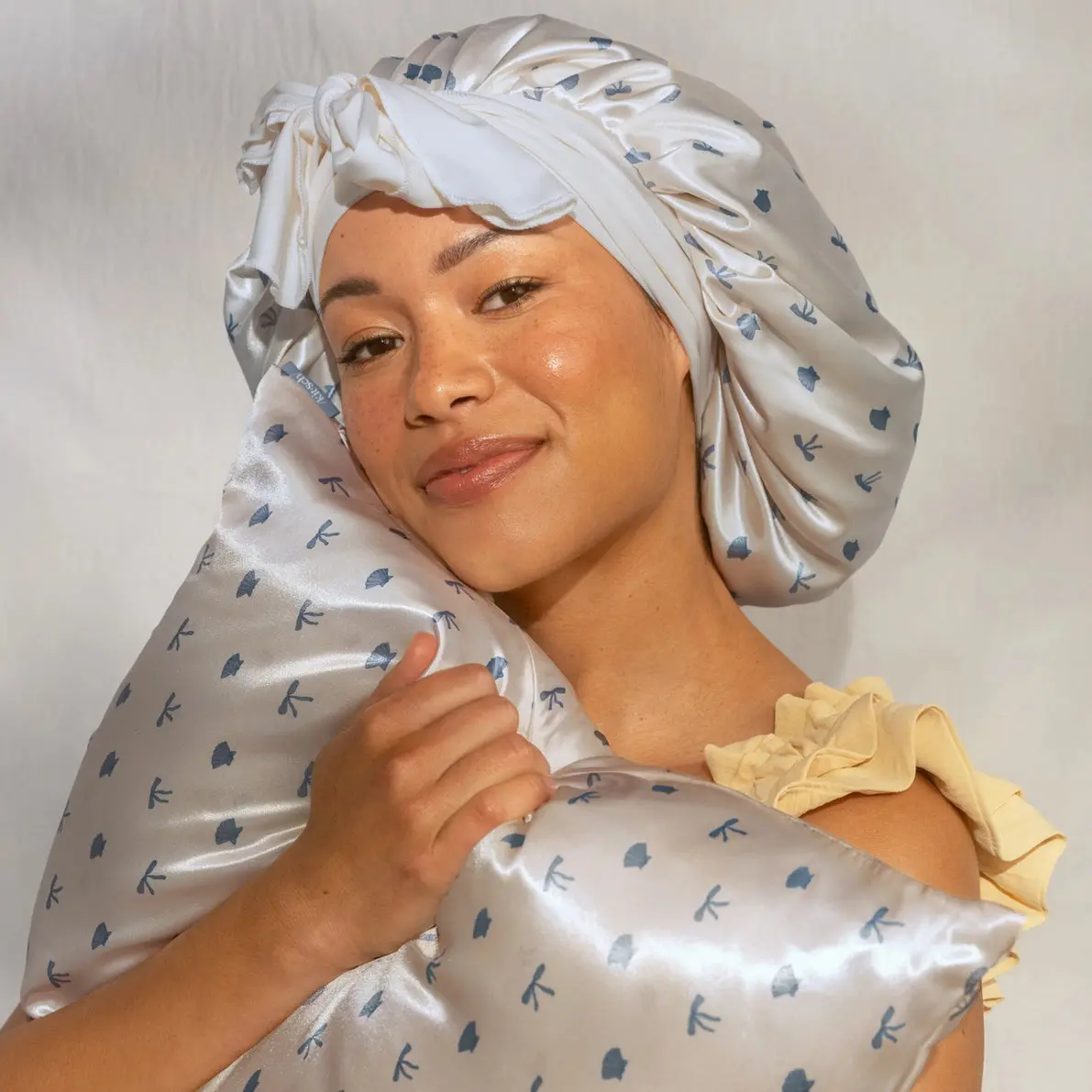 Oversized Satin Bonnet Pearlized Cream & Coastal Blue - Image 3