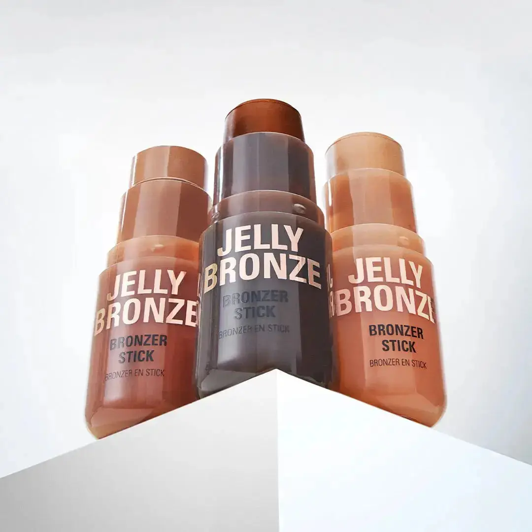 Jelly Bronzer Stick Dark Cocoa - Image 4