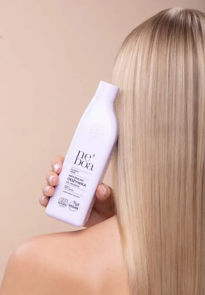 Glossy Hair Smoothing Conditioner - Image 2