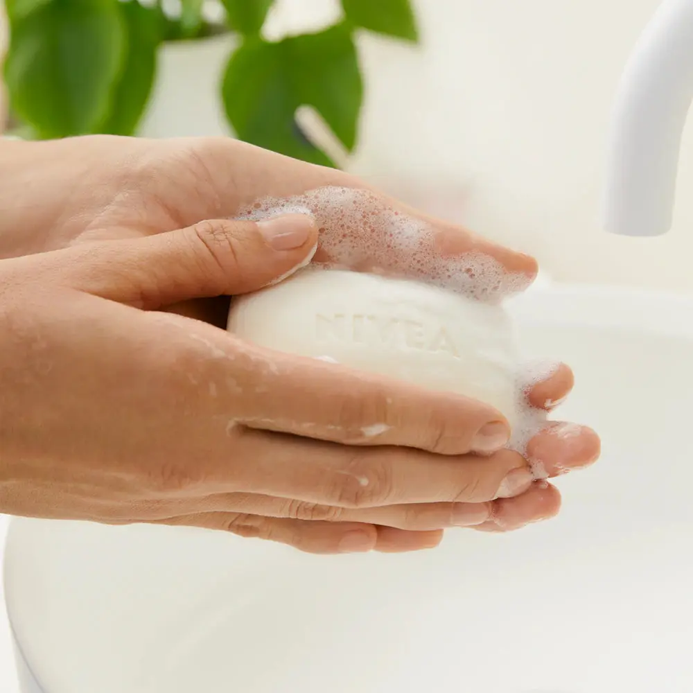 Creme Care Soap Bar - Image 4