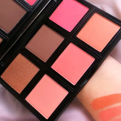 Undaunted Blush Palette - Image 2