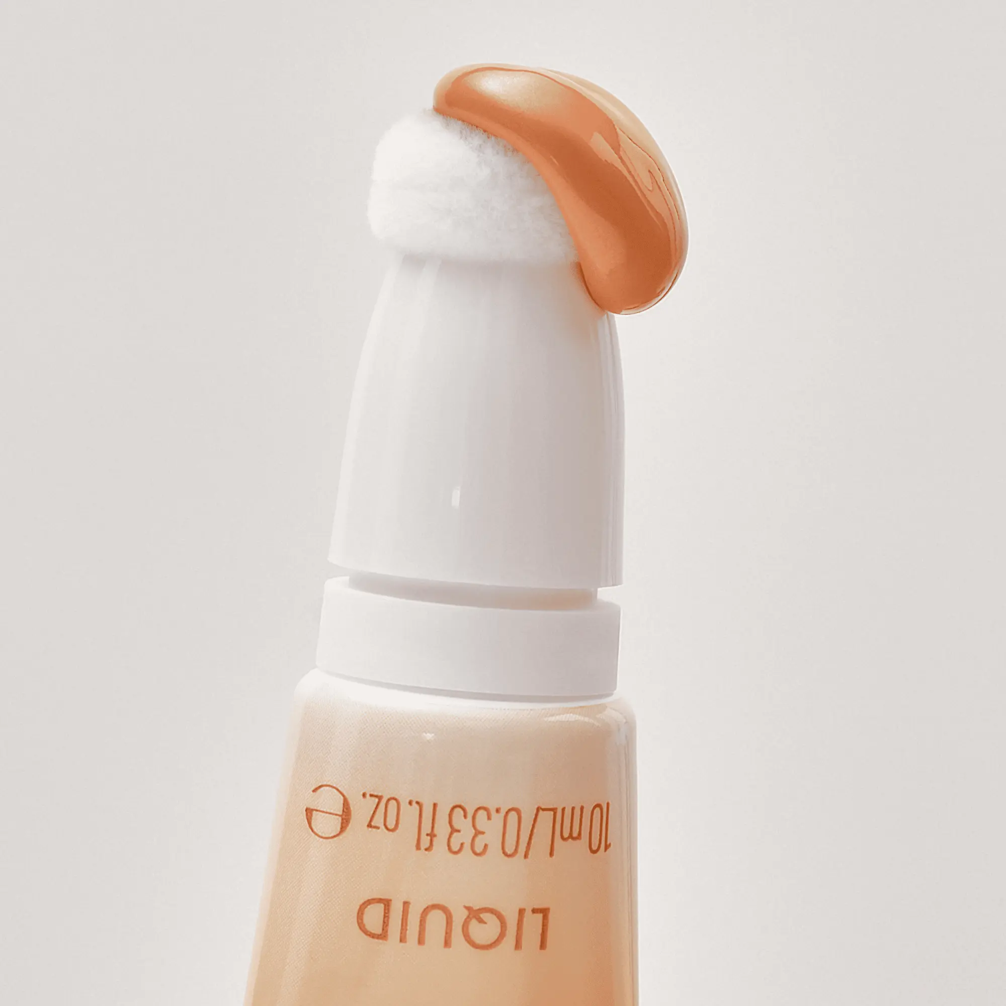Under Eye Brightener Liquid - Image 4